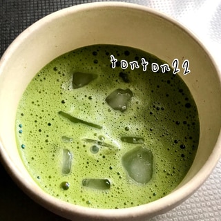 冷たい抹茶ミルク☆